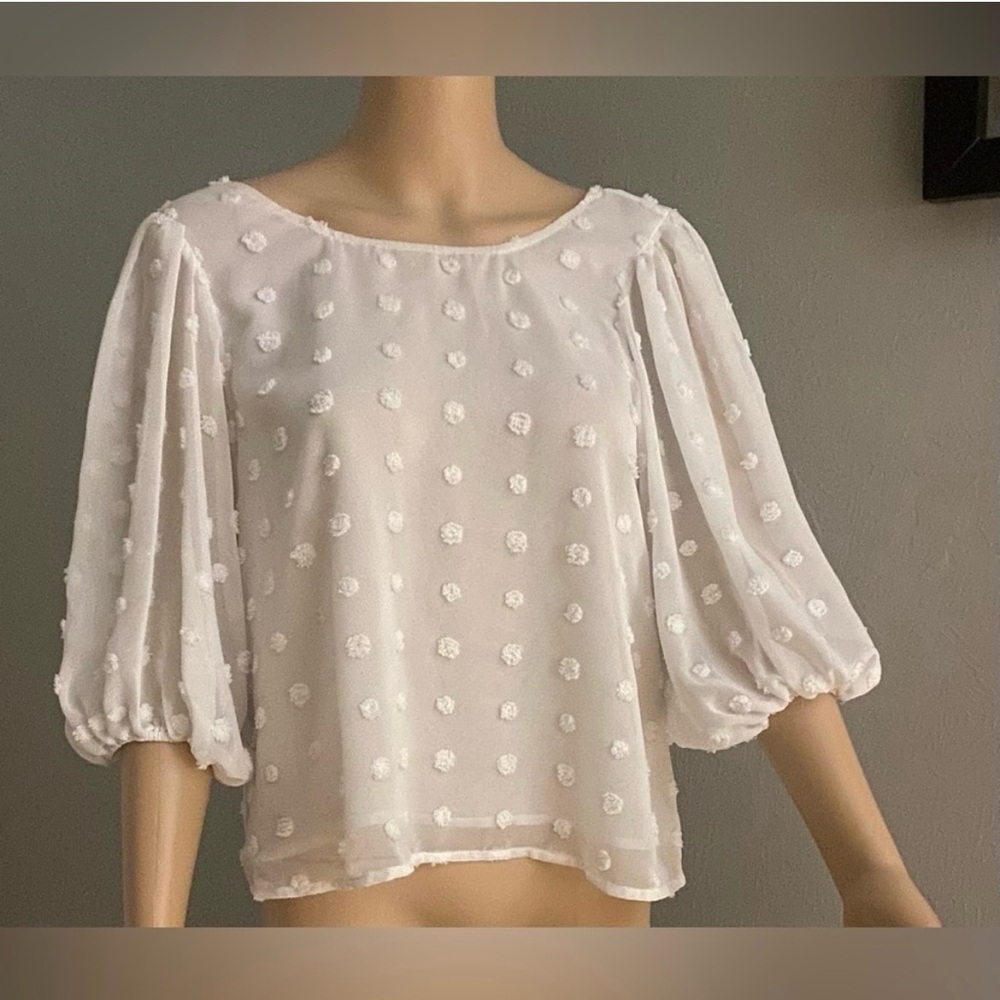 Astr the Label White Puff Sleeve Blouse Relaxed Boxy Style